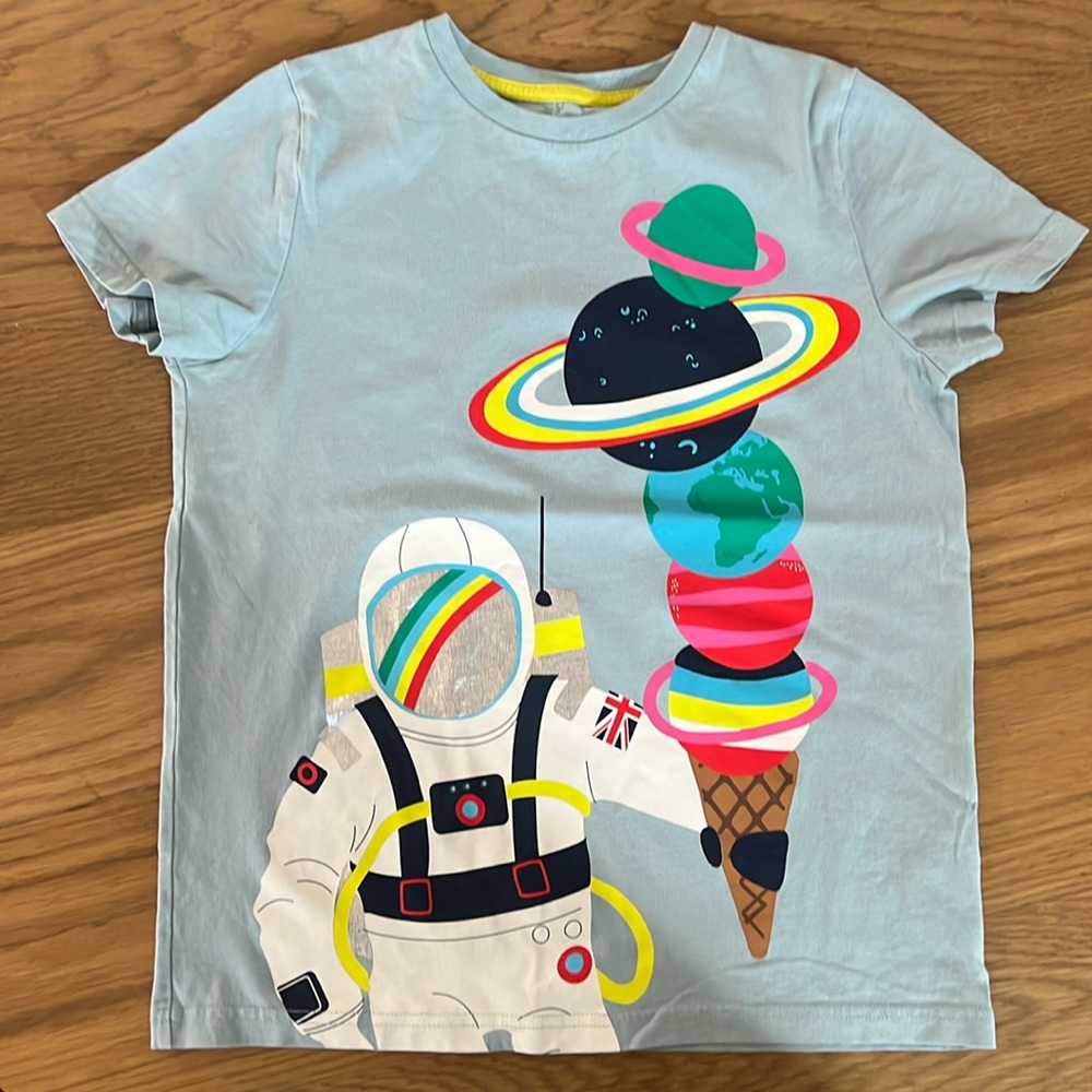 Girls Boden astronaut t-shirt